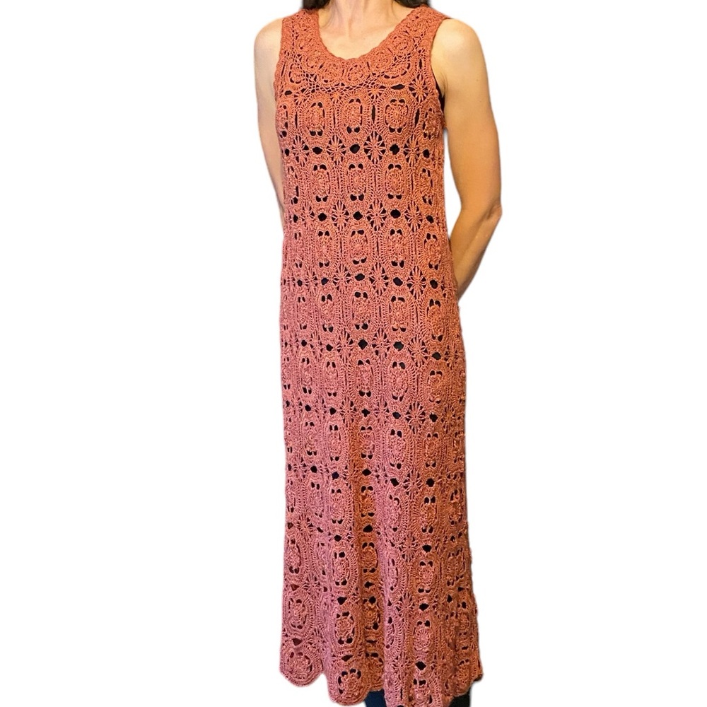 Gorgeous Vintage Crocheted Midi Dress. Boho. No Liner, No Size Tag (Sz. 8-10)